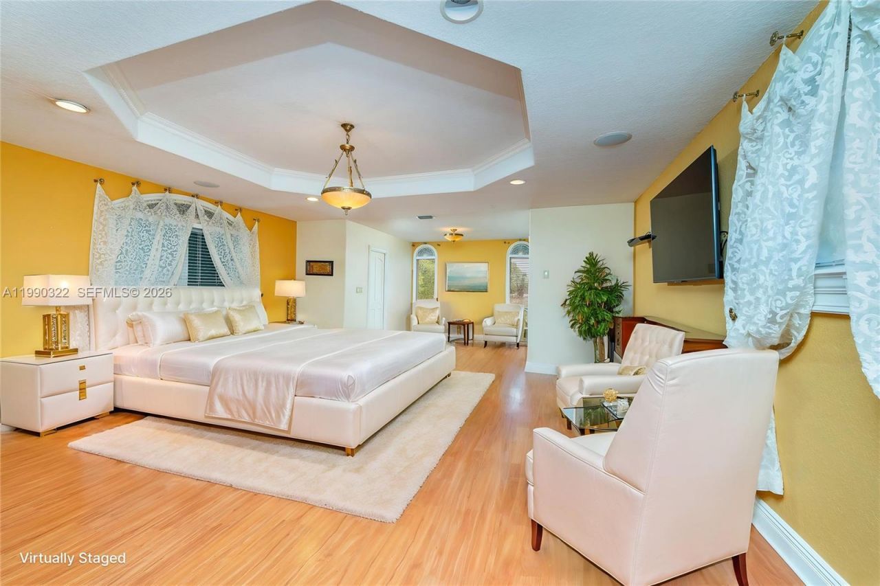 588 Miller Dr, Miami Springs, FL 33166 Photo