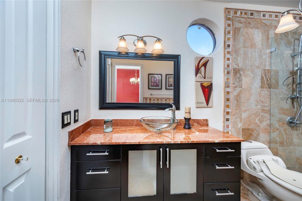 588 Miller Dr , Miami Springs, FL 33166 Photo