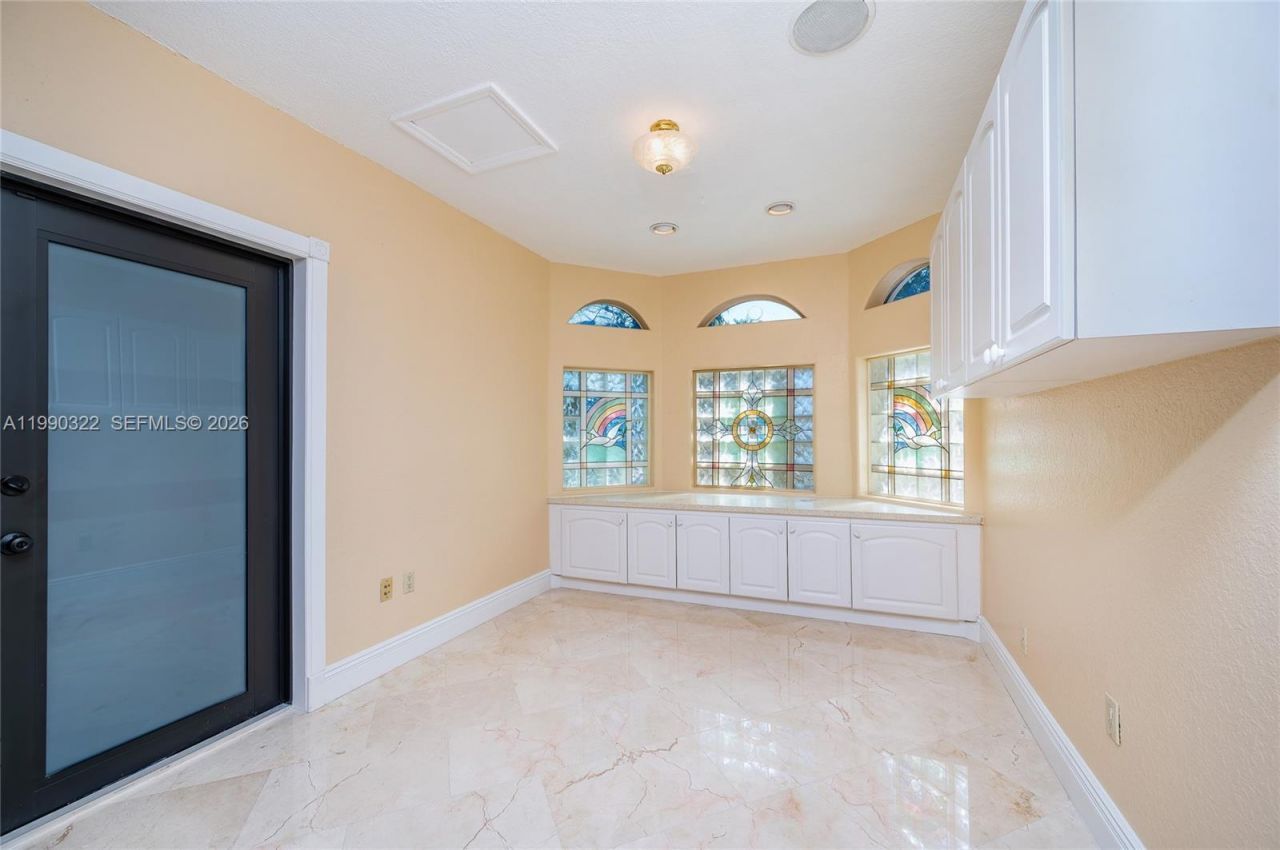 588 Miller Dr, Miami Springs, FL 33166 Photo