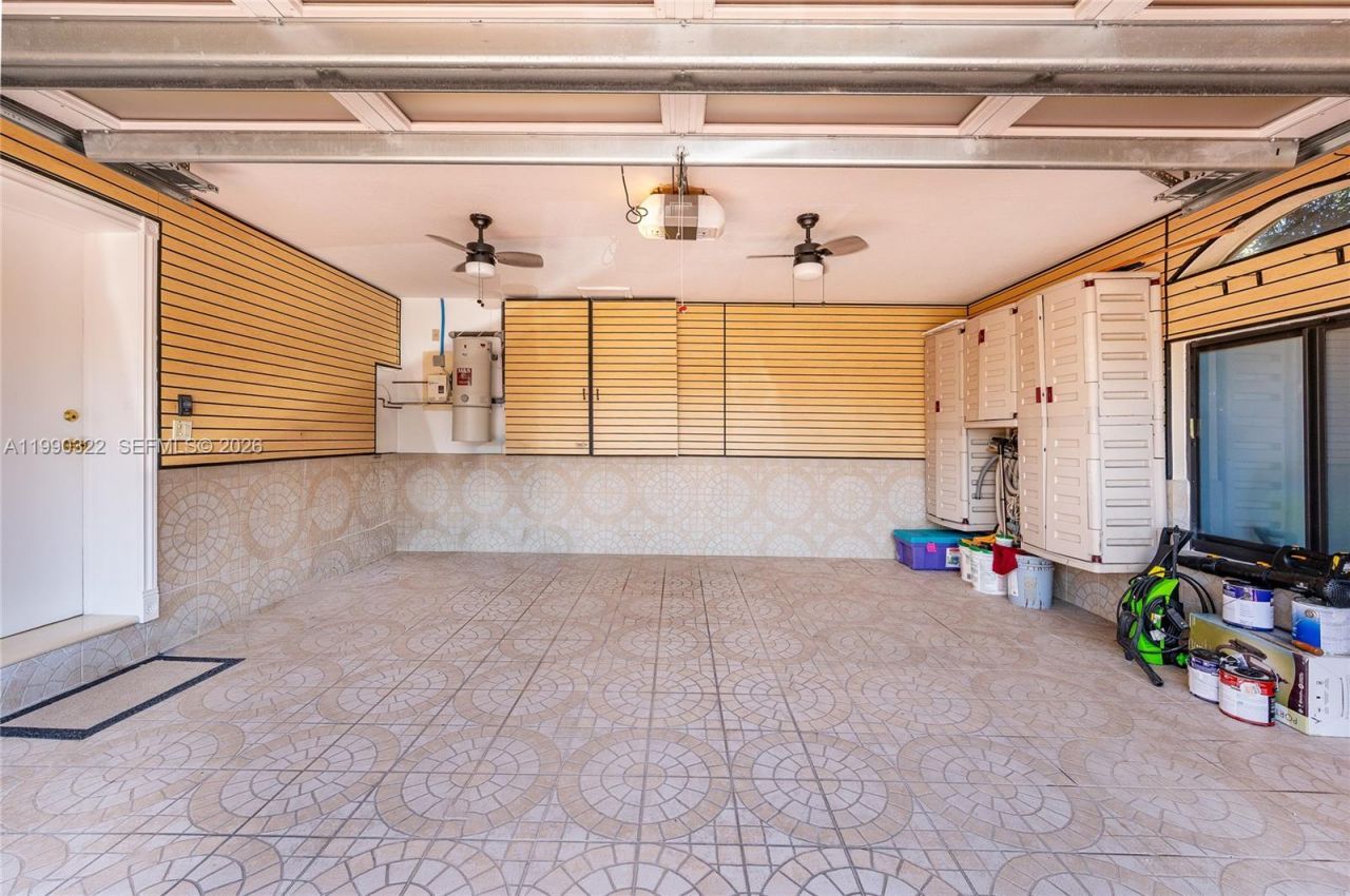 588 Miller Dr , Miami Springs, FL 33166 Photo