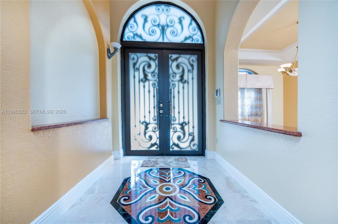 588 Miller Dr , Miami Springs, FL 33166 Photo