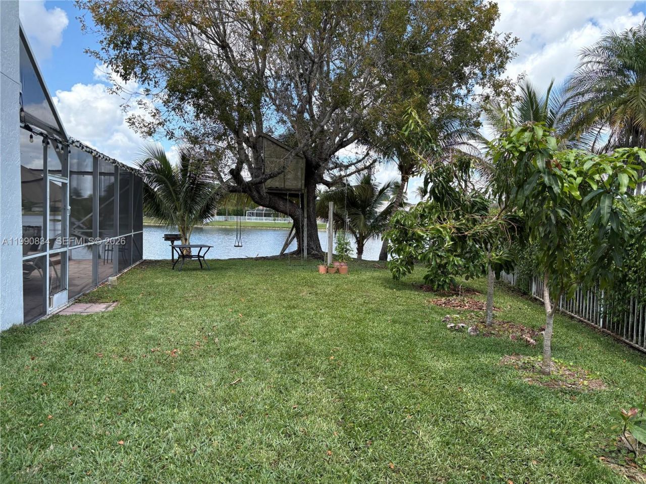 12513 NW 18th Mnr, Pembroke Pines, FL 33028 Photo