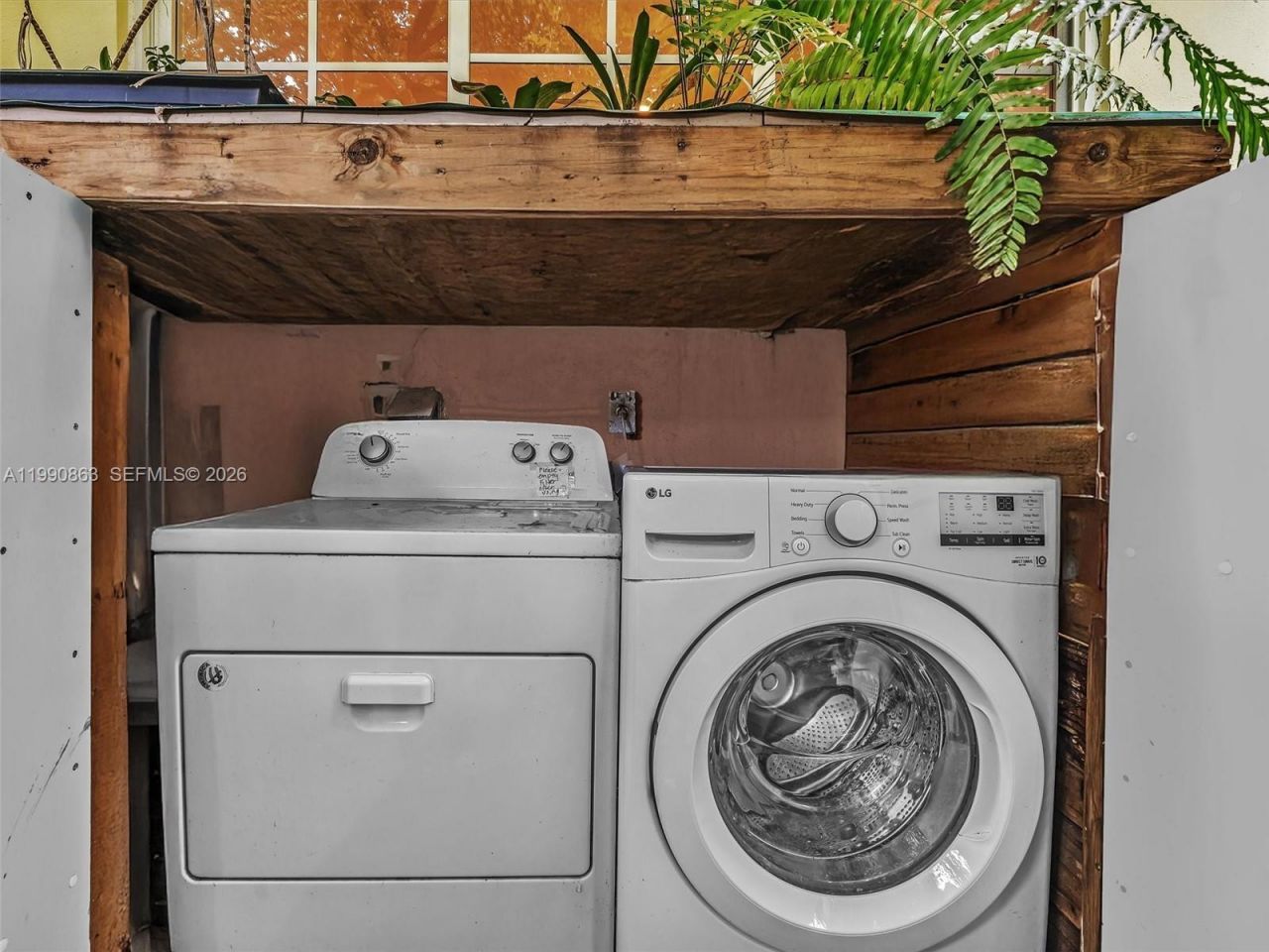 910 Lenox Ave, Unit 2, Miami Beach, FL 33139 Photo