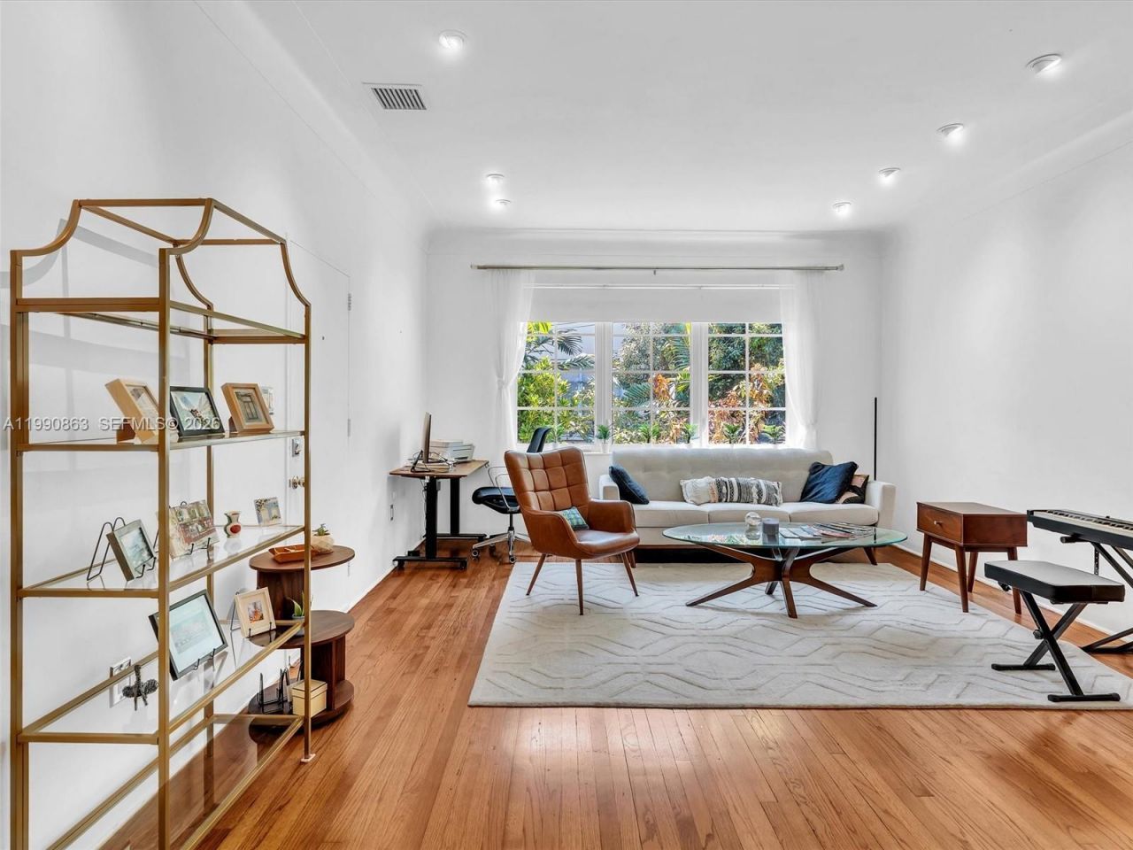 910 Lenox Ave, Unit 2, Miami Beach, FL 33139 Photo