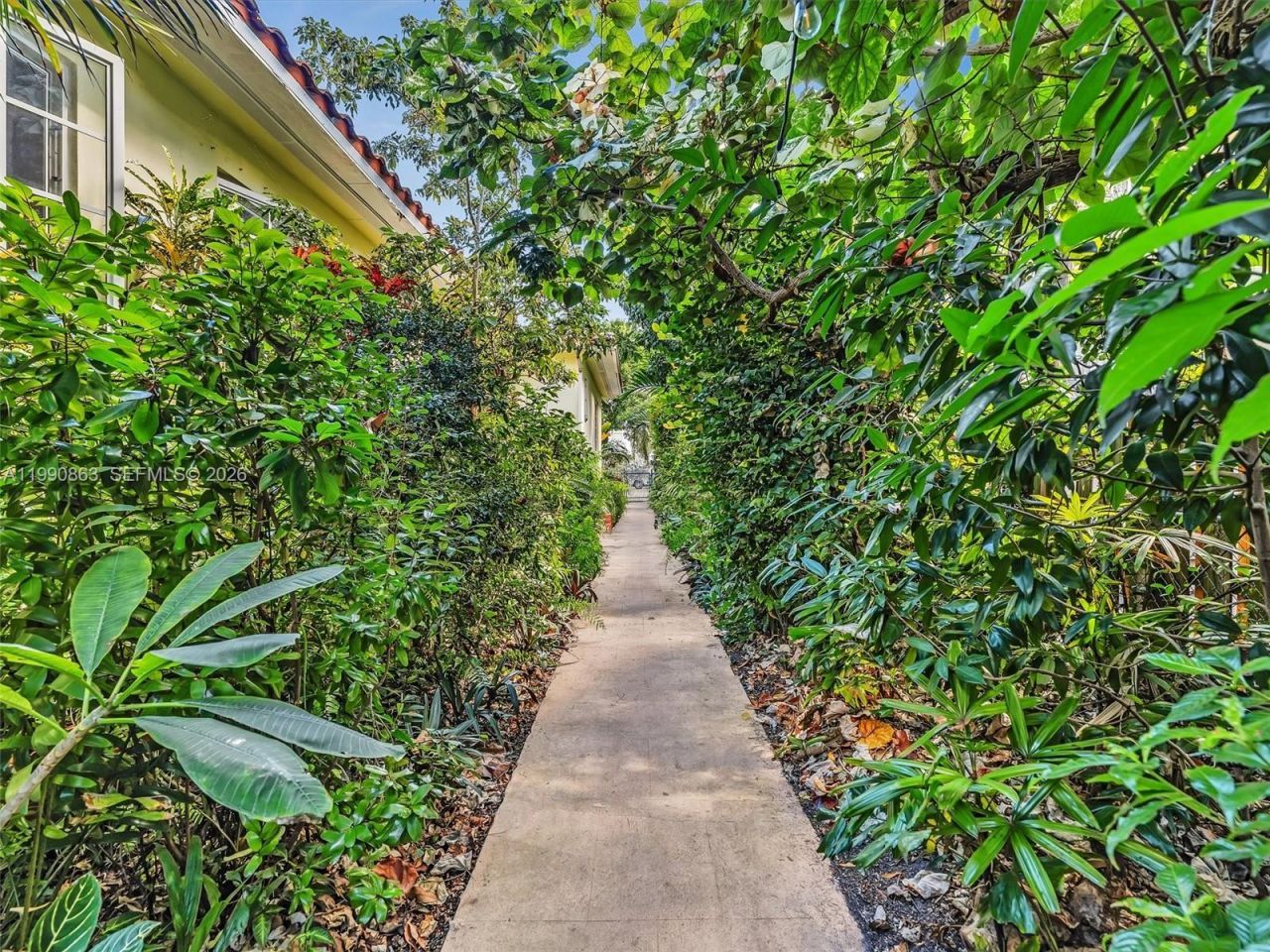 910 Lenox Ave, Unit 2, Miami Beach, FL 33139 Photo