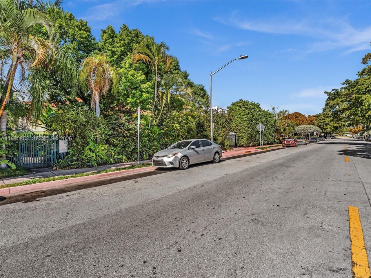 910 Lenox Ave, Unit 2, Miami Beach, FL 33139 Photo