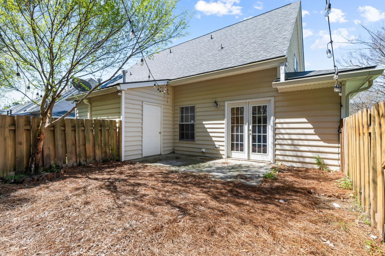 3076 Queensgate Way Photo 25