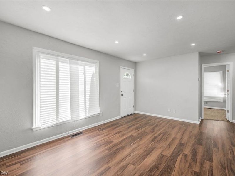 12508 Sobieski Avenue, Cleveland, OH 44135 Photo 14