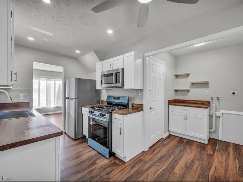 12508 Sobieski Avenue, Cleveland, OH 44135 Photo 6