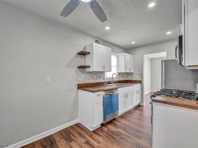 12508 Sobieski Avenue, Cleveland, OH 44135 Photo 7