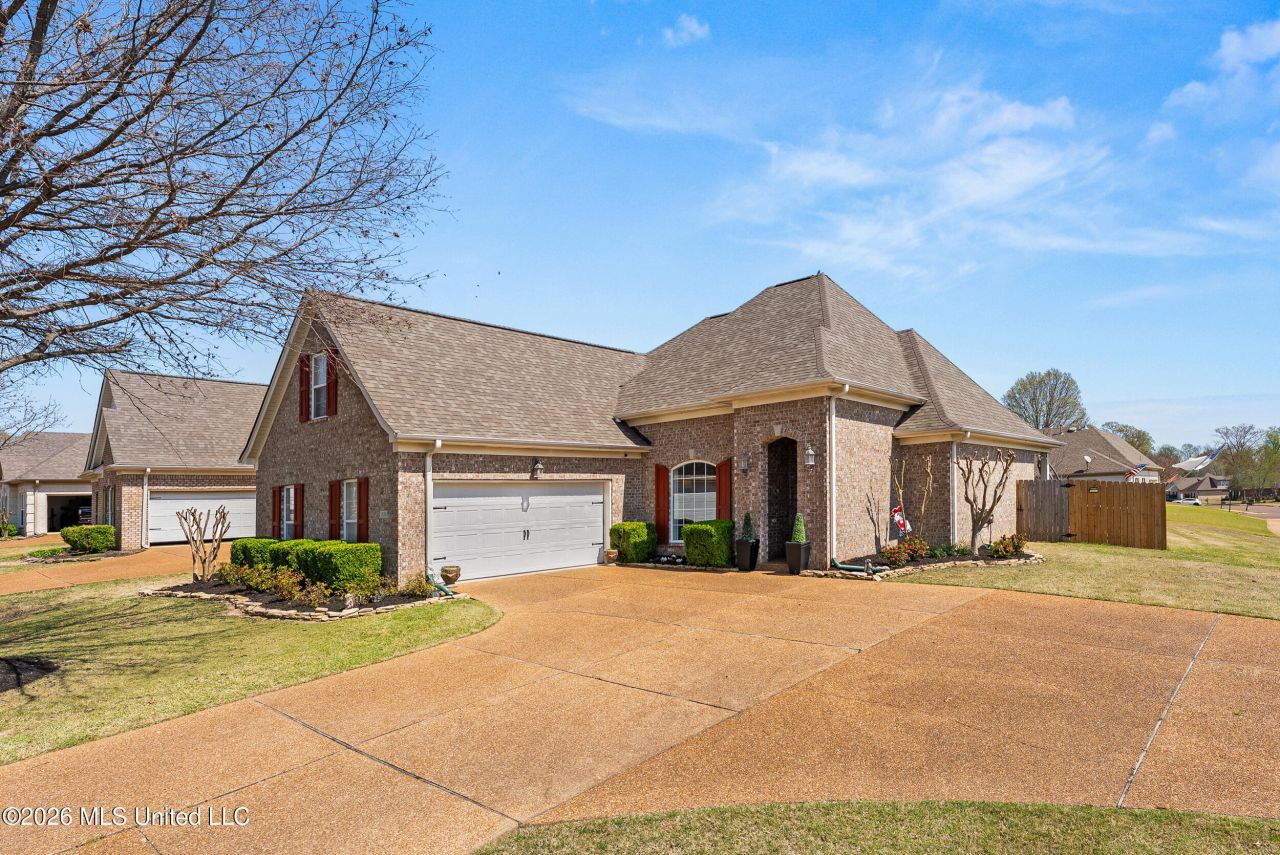 1520 W Notting Hill Cove, Hernando, MS 38632 Main Photo