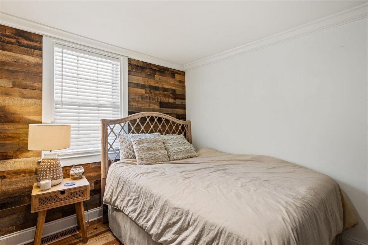 3 1/2 Kracke Street Photo 12