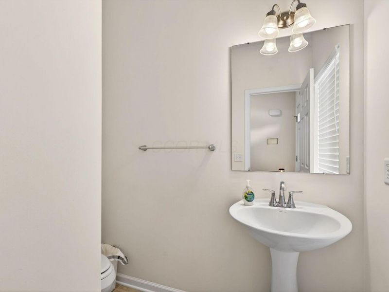 5224 Linton Street, Ashville, OH 43103 Photo 22