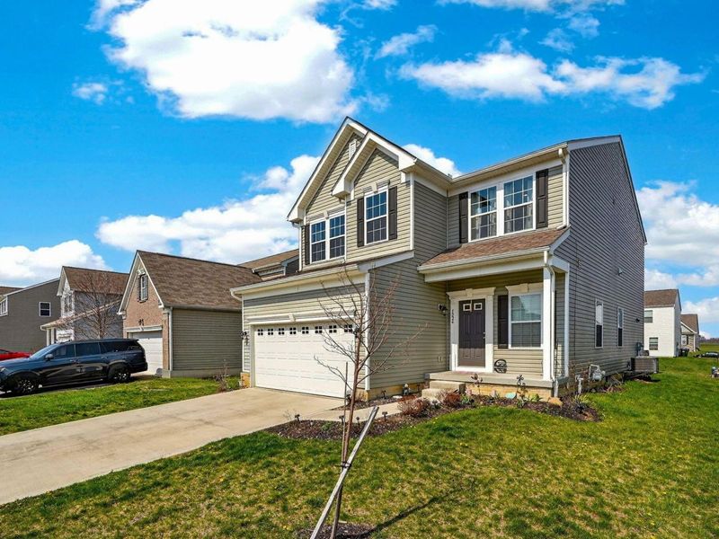 5224 Linton Street, Ashville, OH 43103 Photo 3