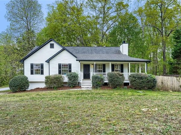 329 Summer Creek Drive, Dallas, GA 30157