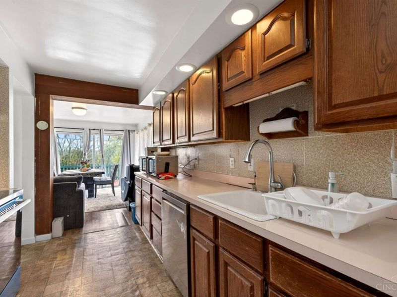 9007 Rolling Lane, Sycamore Township, OH 45236 Photo 15