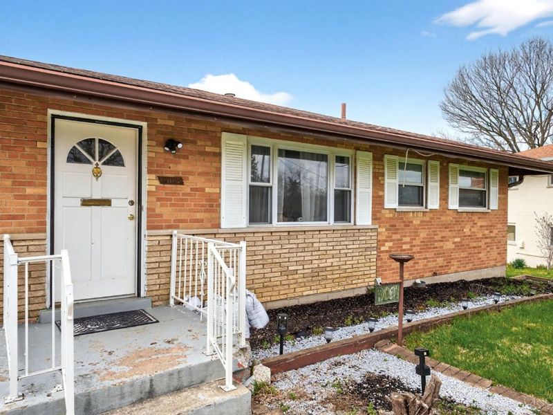 9007 Rolling Lane, Sycamore Township, OH 45236 Photo 5