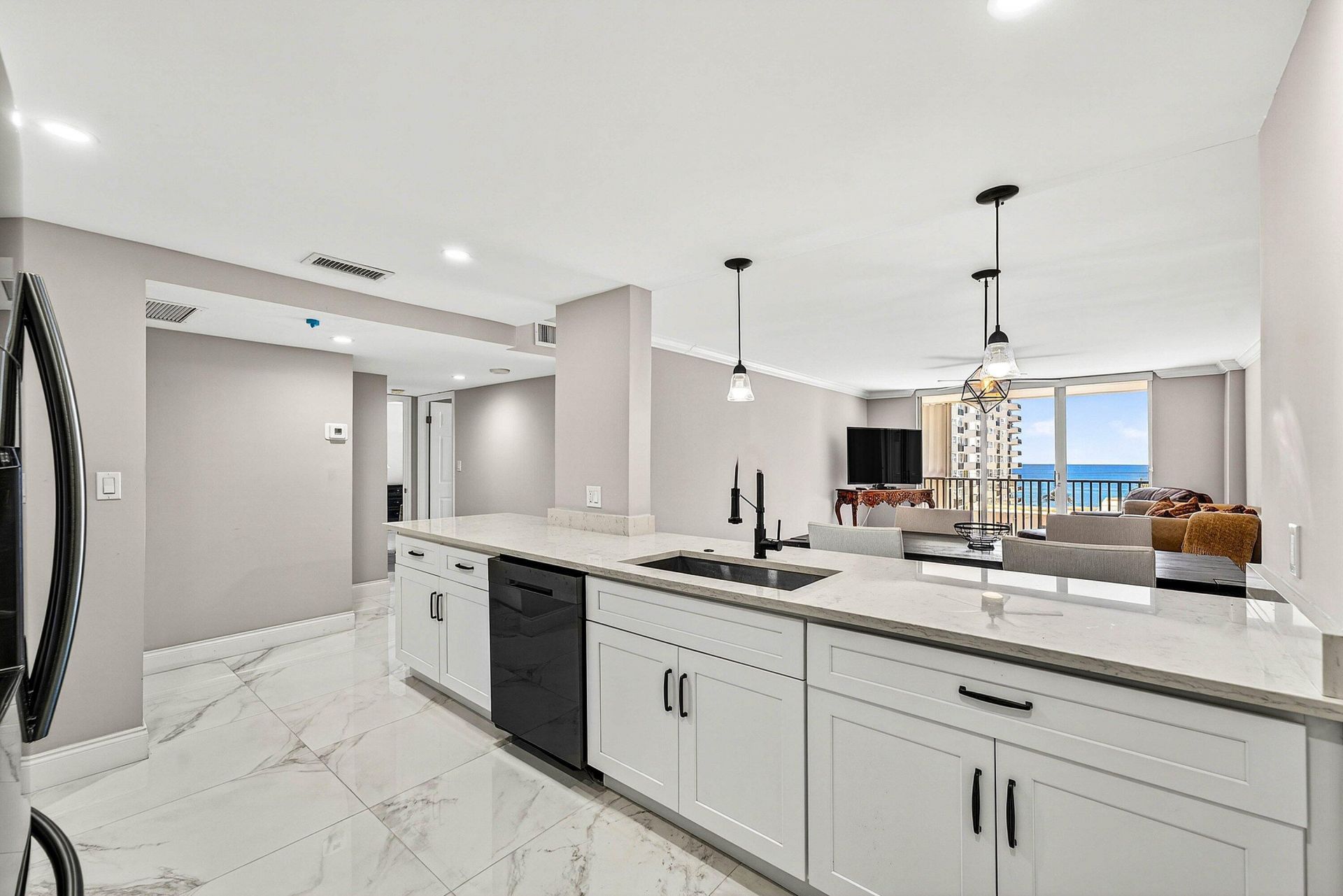 1150 Hillsboro Mile Hillsboro Mile, Unit 508, Hillsboro Beach, FL 33062 Photo