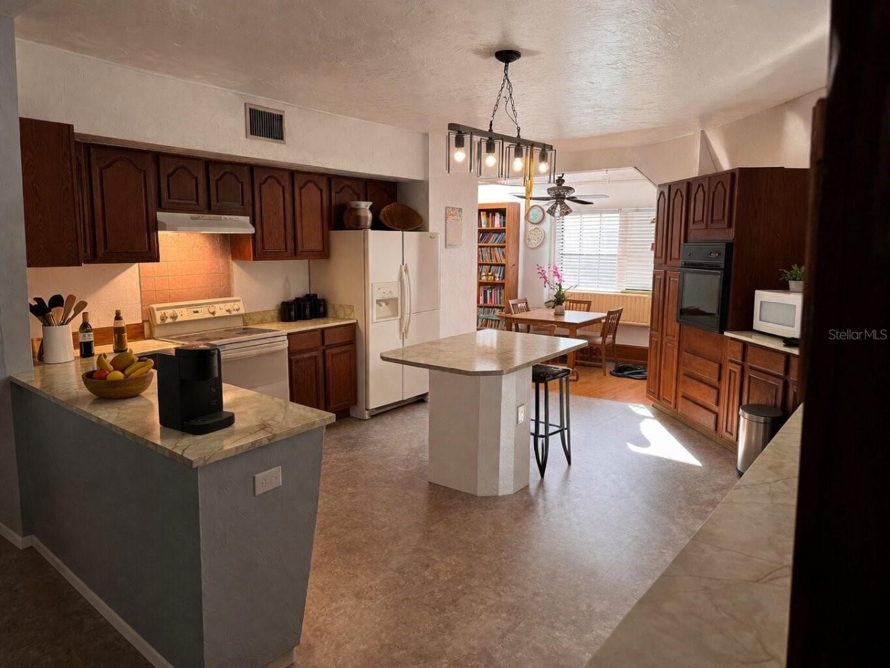 7923 18th Avenue E, Palmetto, FL 34221 Photo