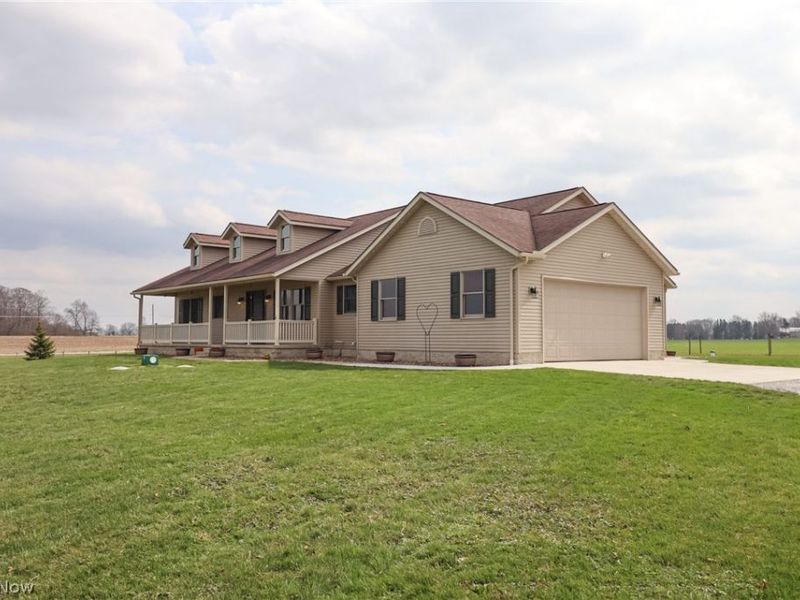 1153 E Pleasant Home Road, Creston, OH 44691 Photo 2