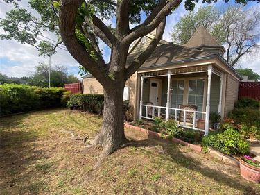 3167 Royal Lane, Dallas, TX 75229