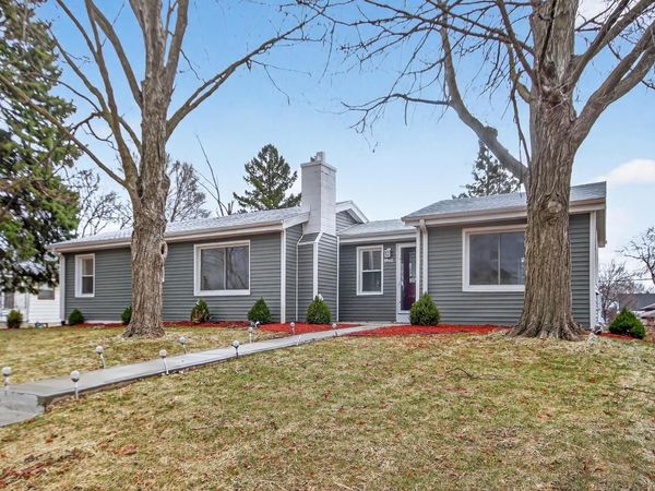 5940 N 72nd STREET, Milwaukee, WI 53218