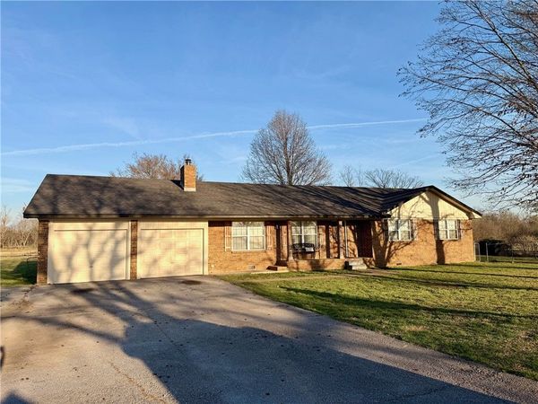 12956 Pearson Ranch Road , Prairie Grove, AR 72753