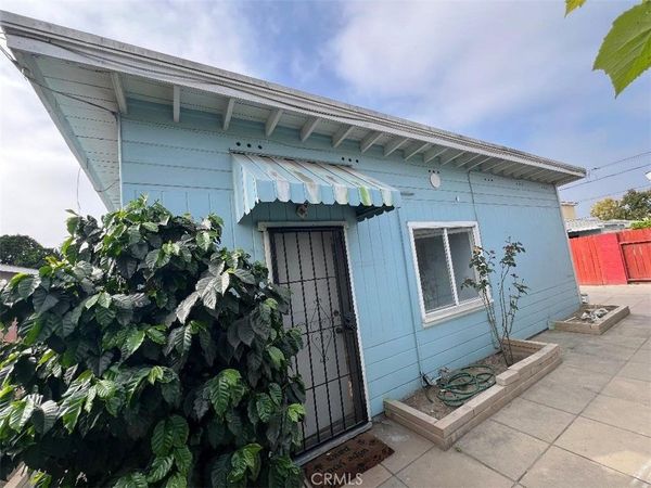 2146 E Poppy, Unit 2, Long Beach, CA 90805