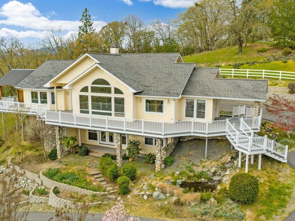 183 Azalea Drive, Merlin, OR 97532