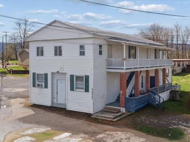 1332 Goose Creek Valley Road, Montvale, VA 24122