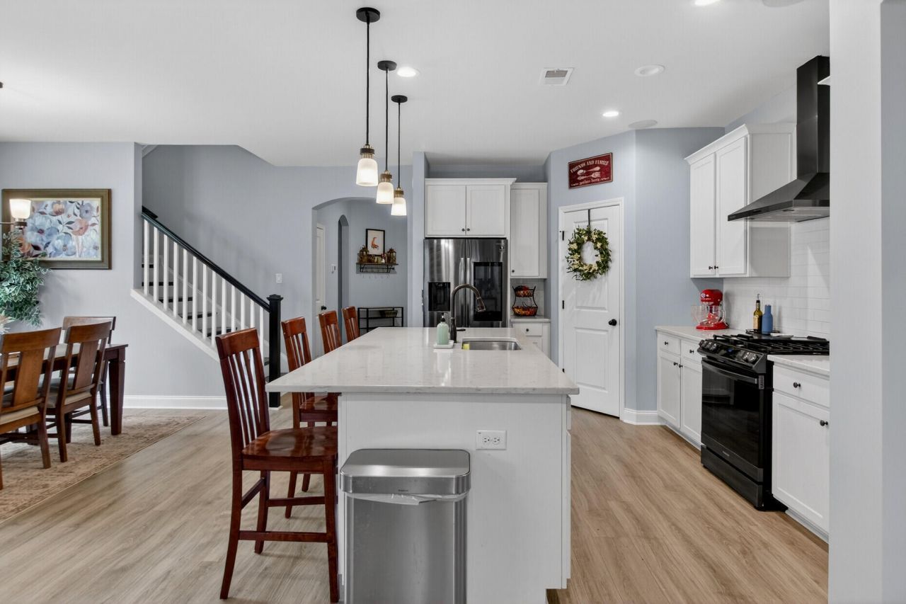 134 Saint Germain Drive Photo 15