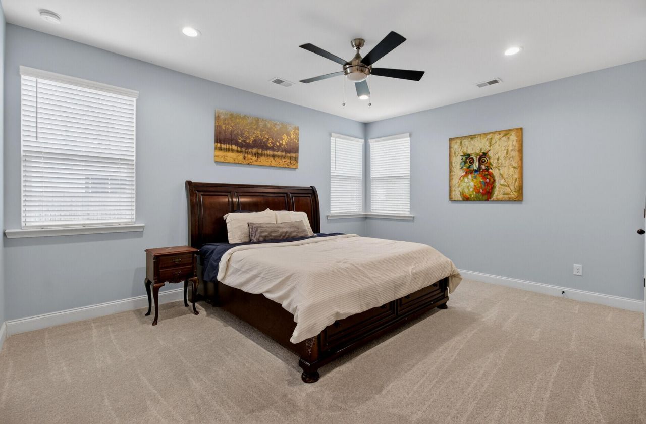 134 Saint Germain Drive Photo 21