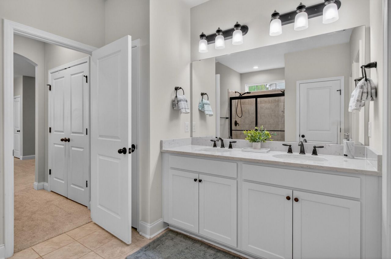 134 Saint Germain Drive Photo 26