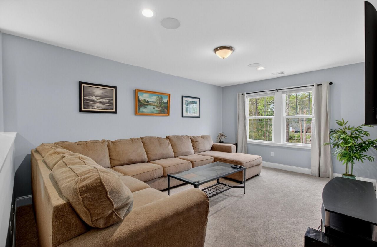 134 Saint Germain Drive Photo 34