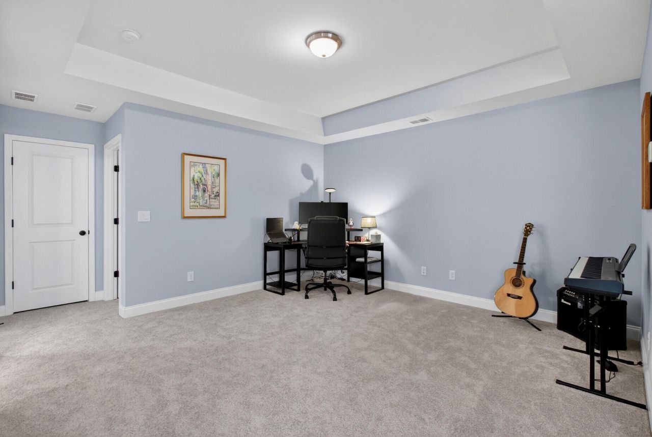 134 Saint Germain Drive Photo 37