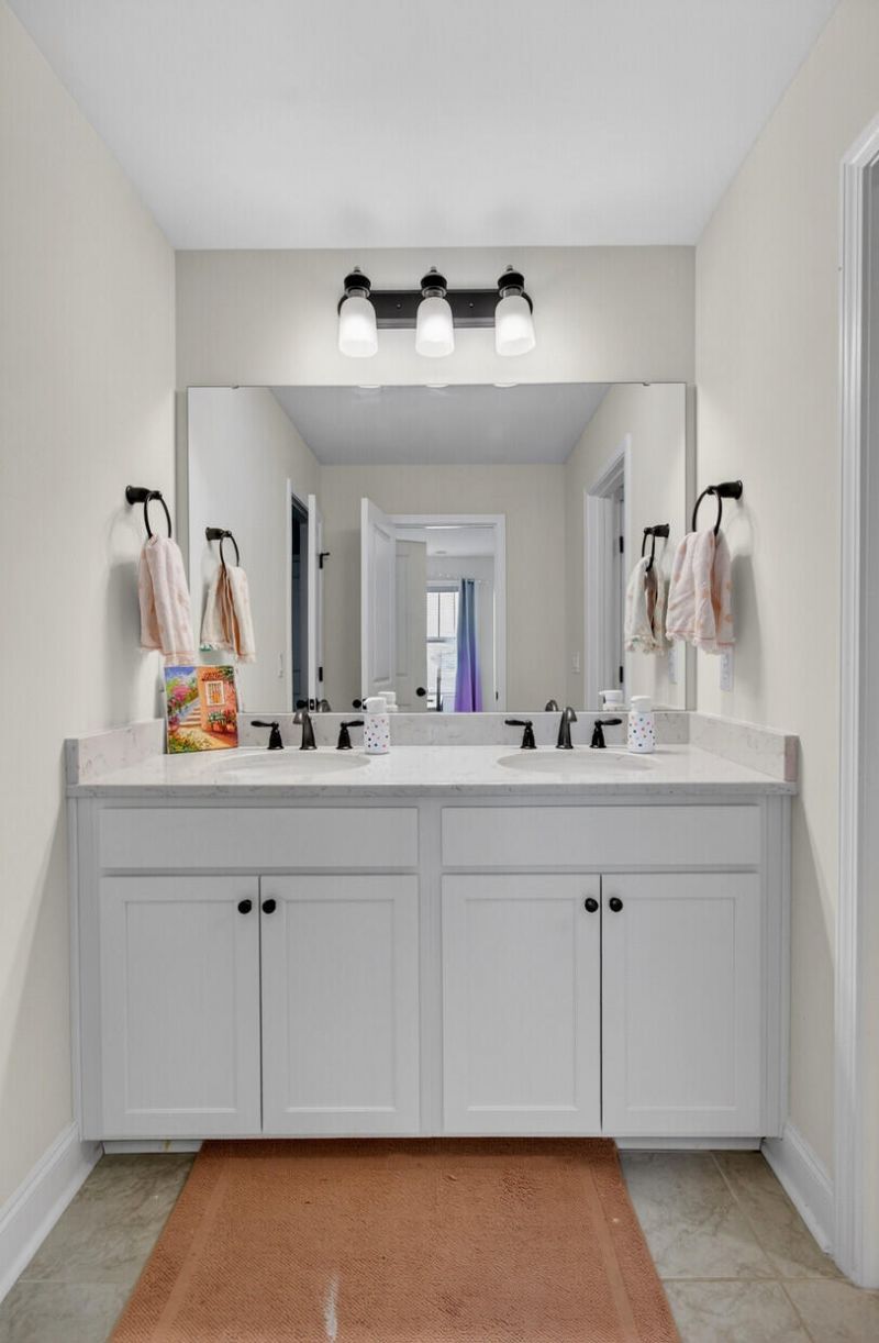 134 Saint Germain Drive Photo 43