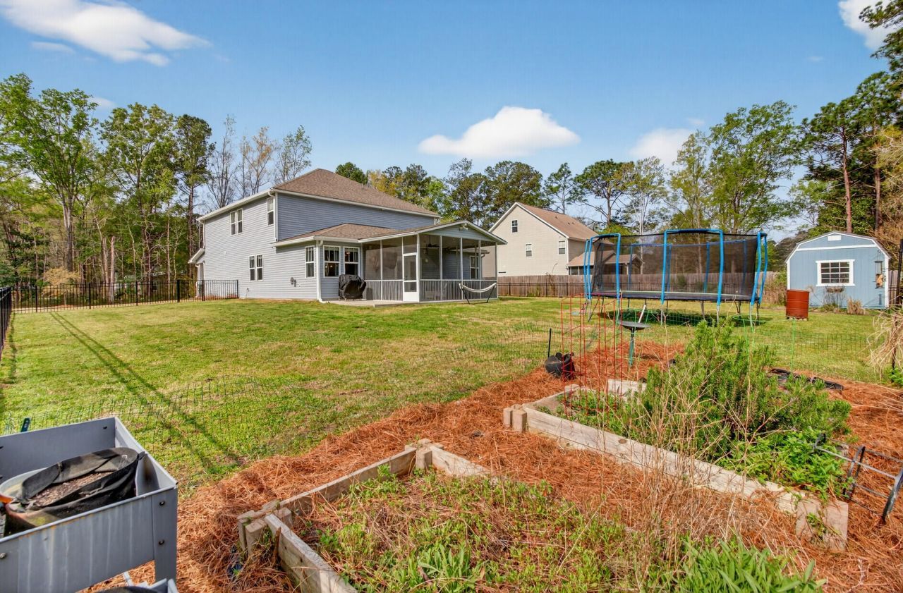 134 Saint Germain Drive Photo 59