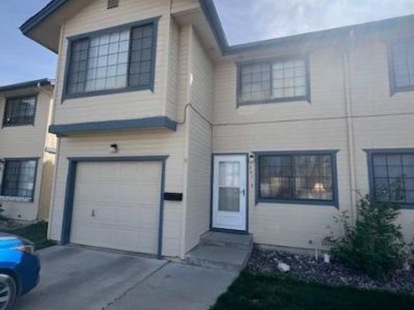 841 W Center Street, Fallon, NV 89406
