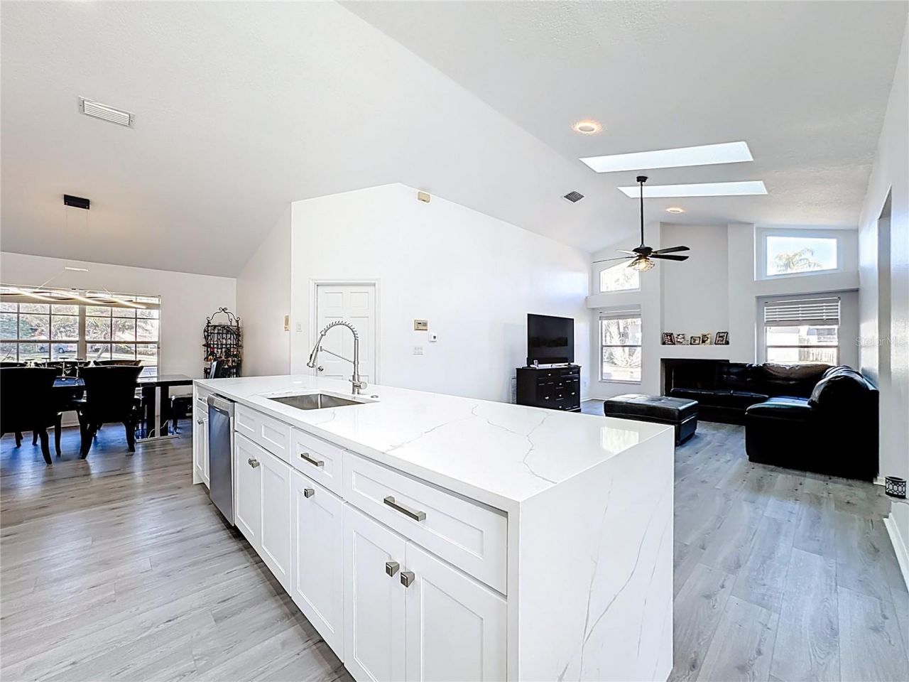 1125 Almond Tree Circle, Orlando, FL 32835 Photo