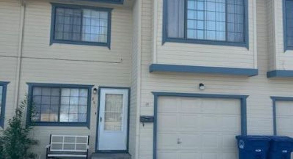 861 W Center Street, Fallon, NV 89406 Photo