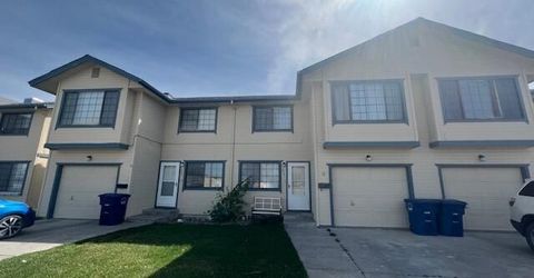 861 W Center Street, Fallon, NV 89406 Photo