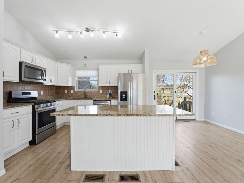 6408 Pinefield Drive, Hilliard, OH 43026 Photo 10