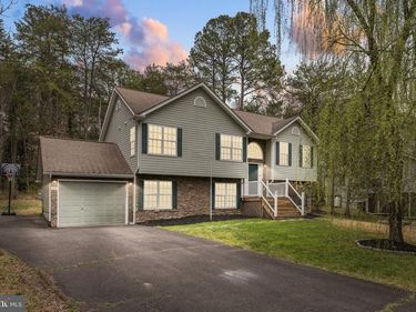 102 FAIRFAX LANE, LOCUST GROVE, VA 22508