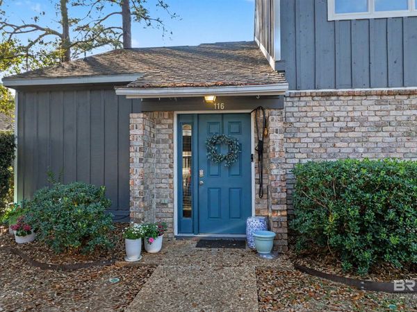 1701 Regency Road, Unit 116, Gulf Shores, AL 36542
