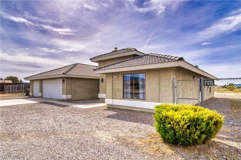 751 Garden Lane, Pahrump, NV 89048 Main Photo