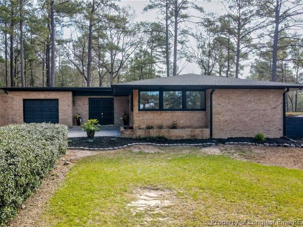 1277 Laurel Circle, Vass, NC 28394