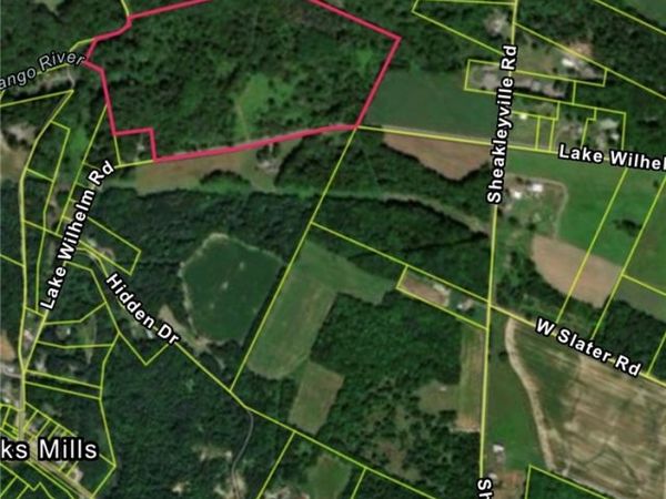 000 Lake Wilhelm Rd, Clarks Mills, PA 16114