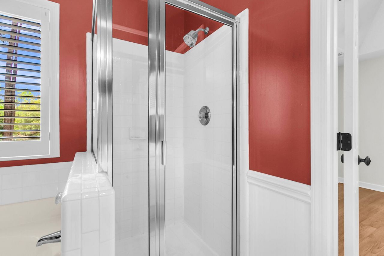 5509 Livonia Cove Photo 34