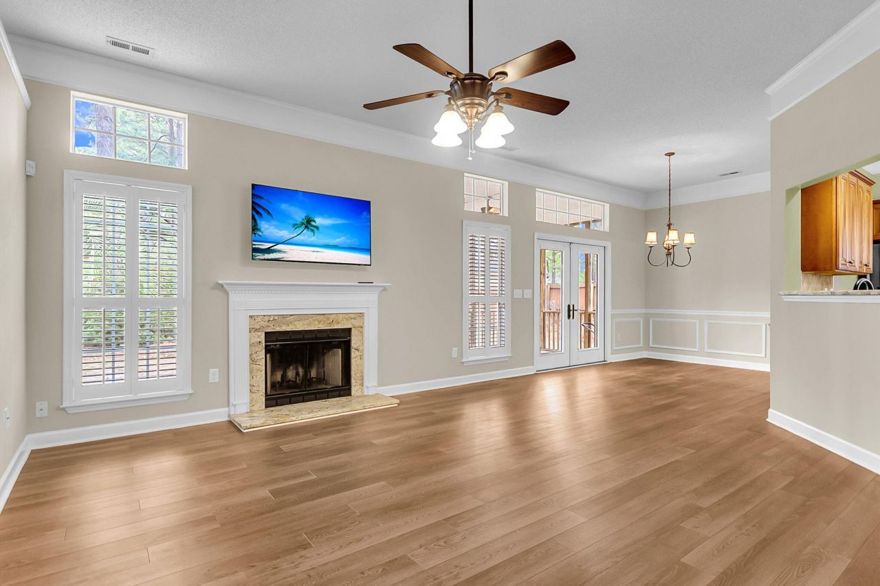 5509 Livonia Cove Photo 8