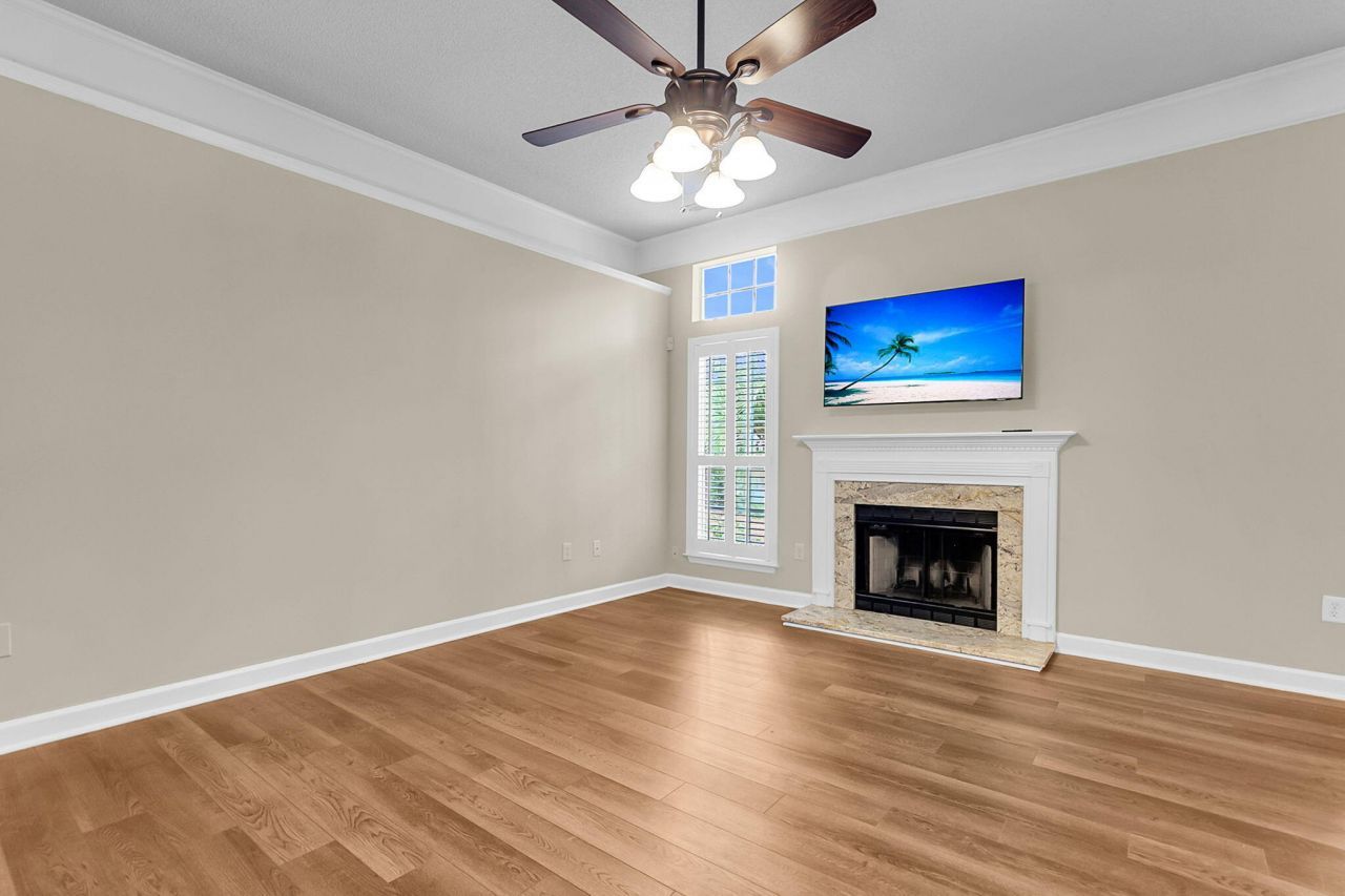 5509 Livonia Cove Photo 9